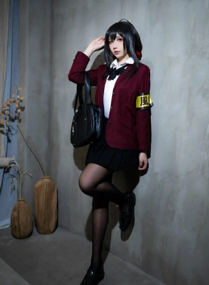 恶之女干部