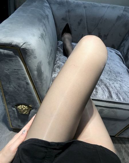 美丽的秘书