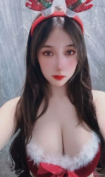 迷人的大胸有夫之妇