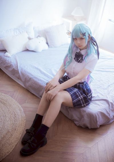 裙子里面有怪兽