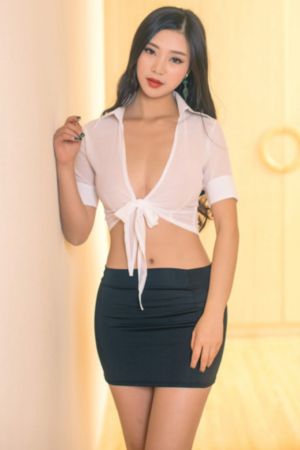 骑车的女人