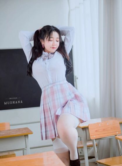 我在路边捡了个艺人