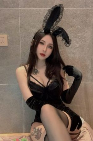 美女深夜福利