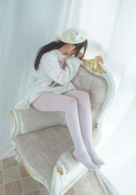 韩国电影女大学生的沙龙室