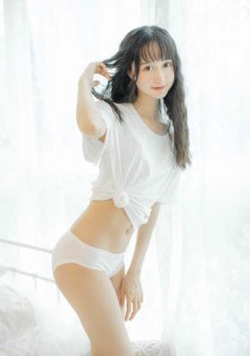 裙子里面的是怪兽